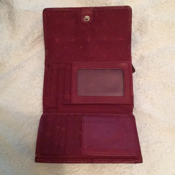 AUTHENTIC Leather Fossil wallet - Picture 3 of 8